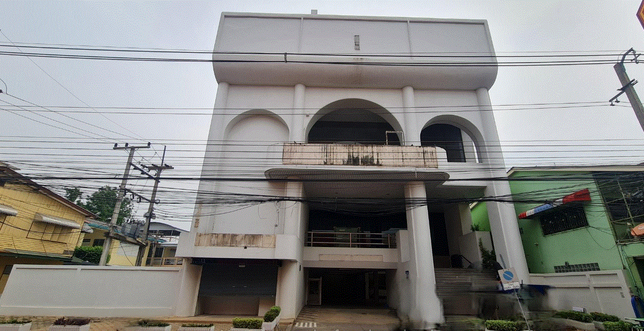 อาคารสำนักงานหลุดจำนอง ธ.ธนาคารกรุงเทพ ชุมแสง ชุมแสง นครสวรรค์